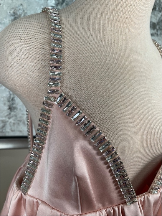 RETROFETE Aniyah Crystal Embellished Babydoll Satin Pink Mini Dress Size Large - Picture 5 of 8